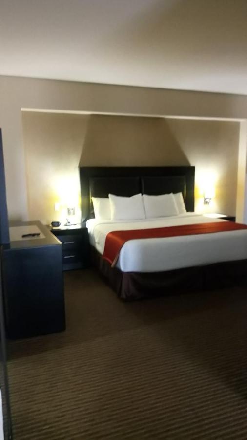Best Western Plus La Mina Parral Luaran gambar