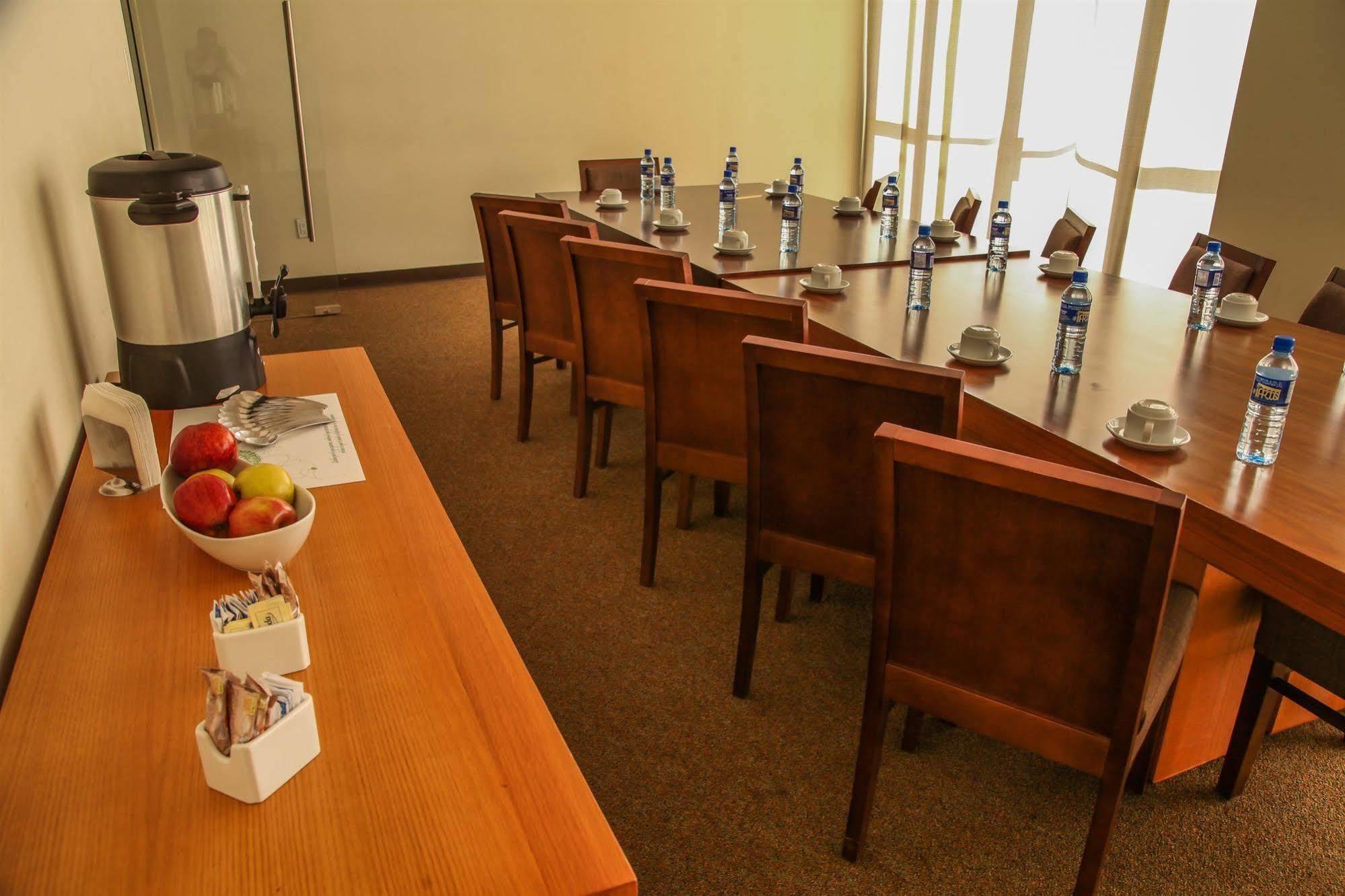Best Western Plus La Mina Parral Perniagaan gambar